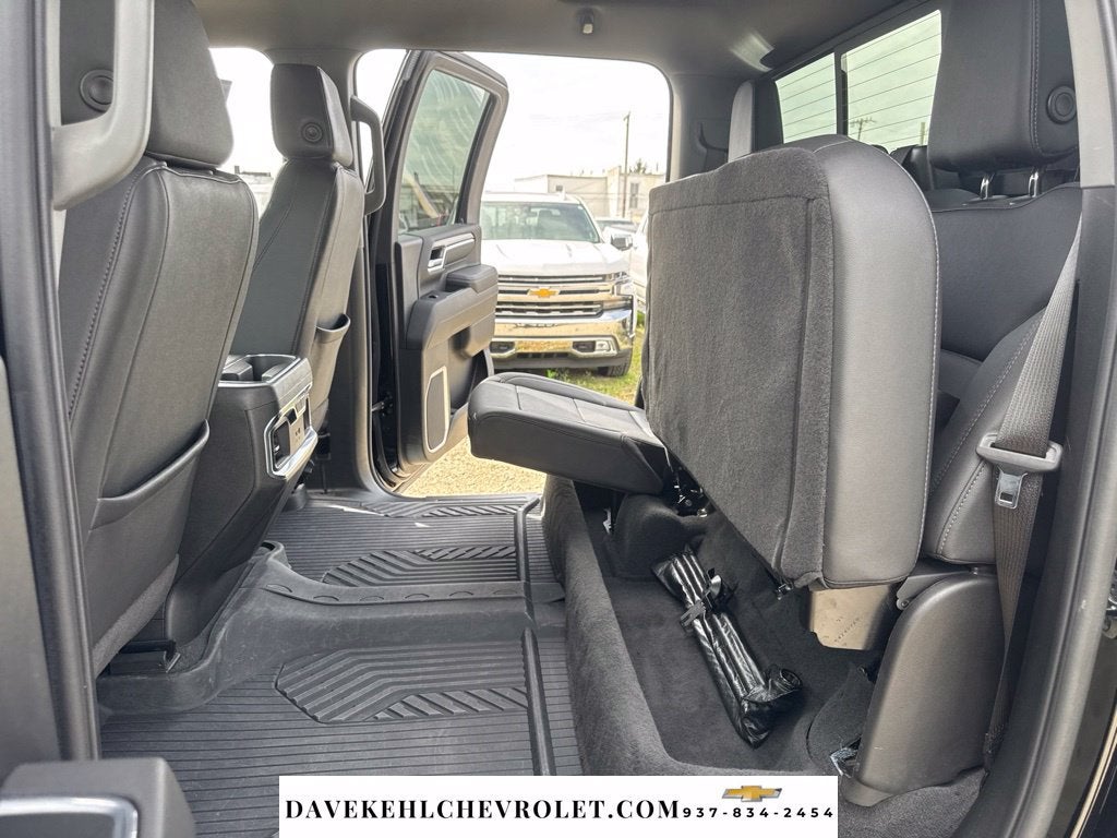 2025 Chevrolet Silverado 3500 HD LTZ