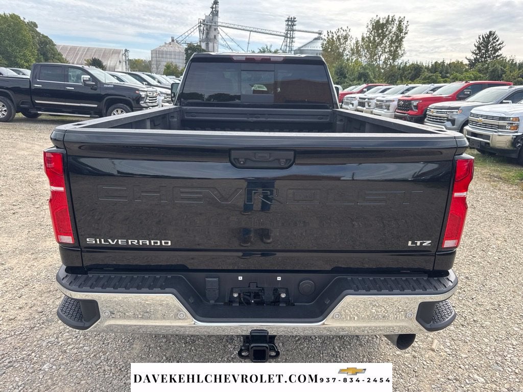 2025 Chevrolet Silverado 3500 HD LTZ