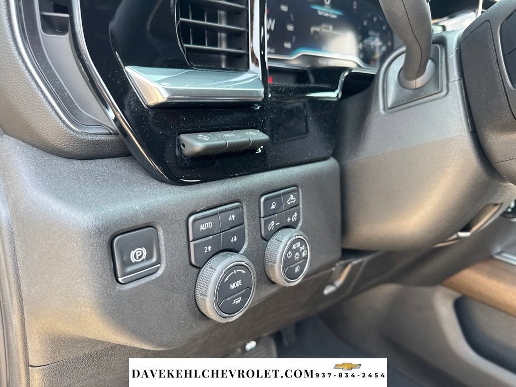 2025 Chevrolet Silverado 3500 HD High Country DRW