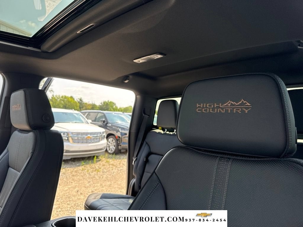 2025 Chevrolet Silverado 3500 HD High Country DRW