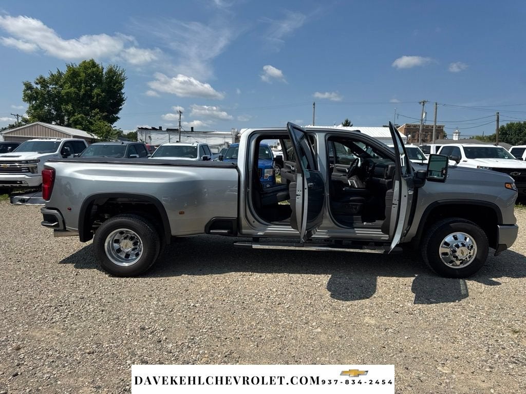 2025 Chevrolet Silverado 3500 HD High Country DRW