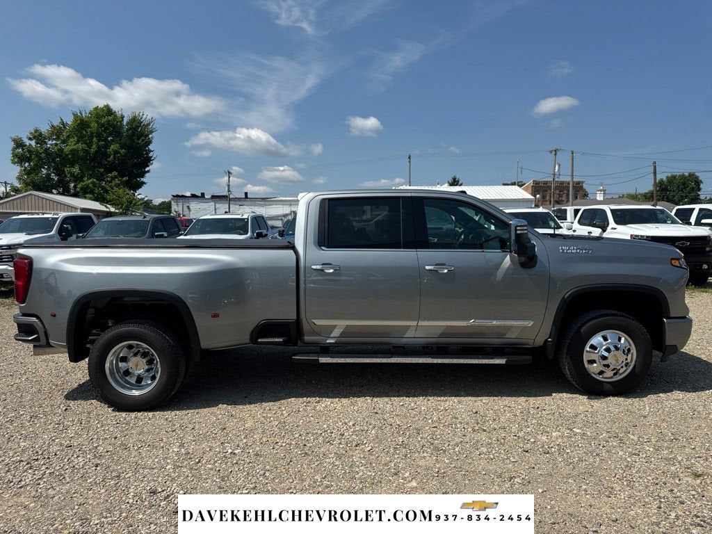 2025 Chevrolet Silverado 3500 HD High Country DRW