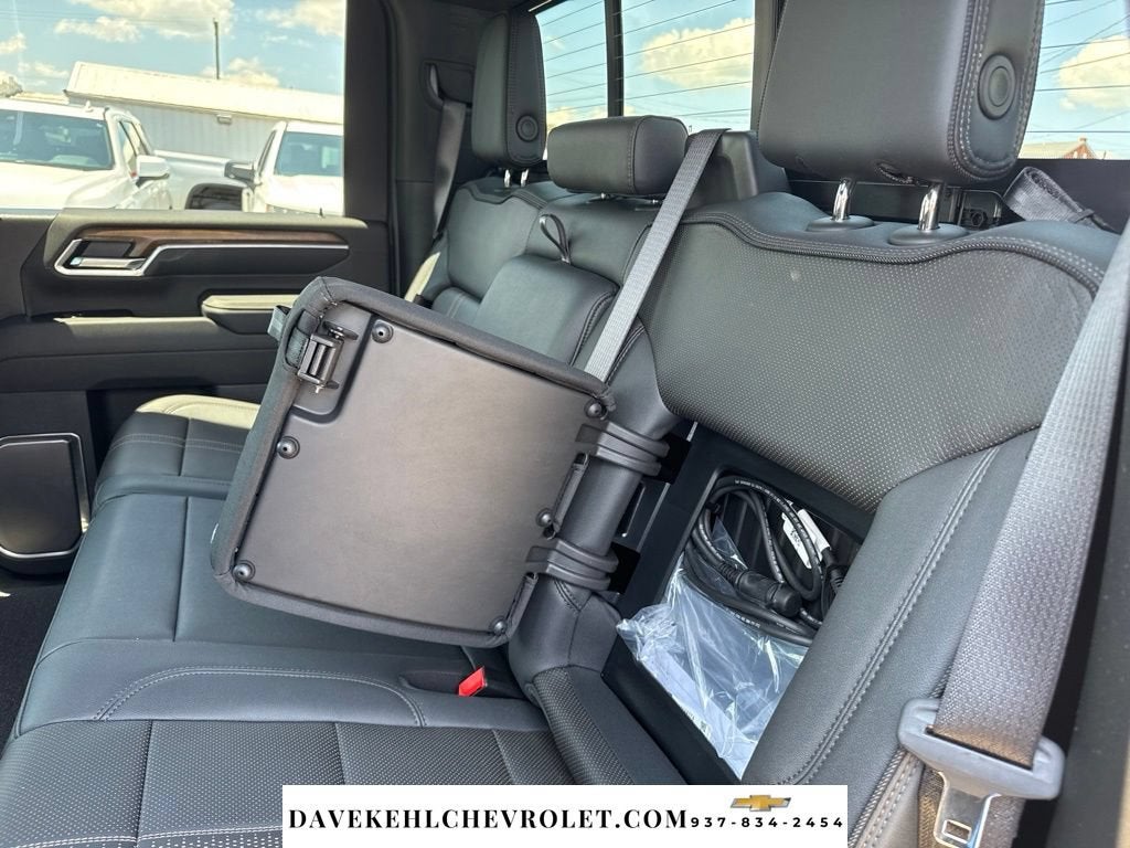 2025 Chevrolet Silverado 3500 HD High Country DRW