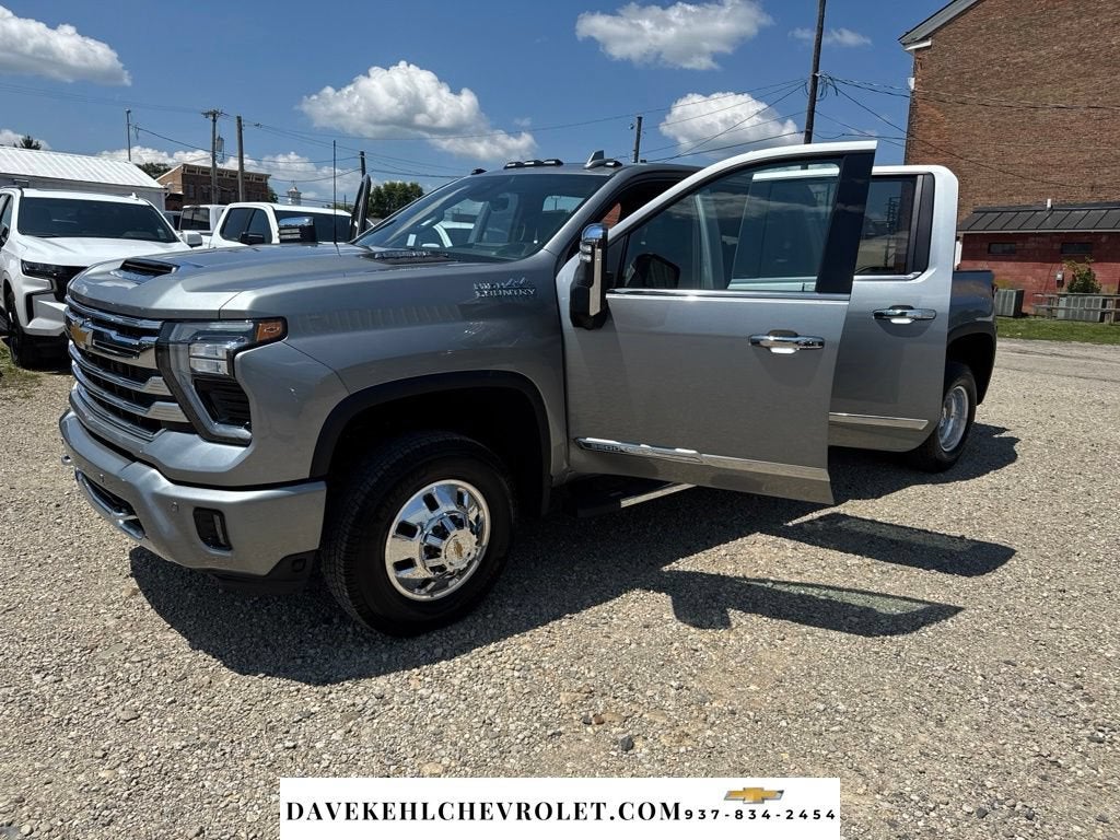 2025 Chevrolet Silverado 3500 HD High Country DRW