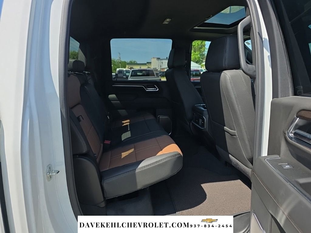 2025 Chevrolet Silverado 3500 HD High Country DRW
