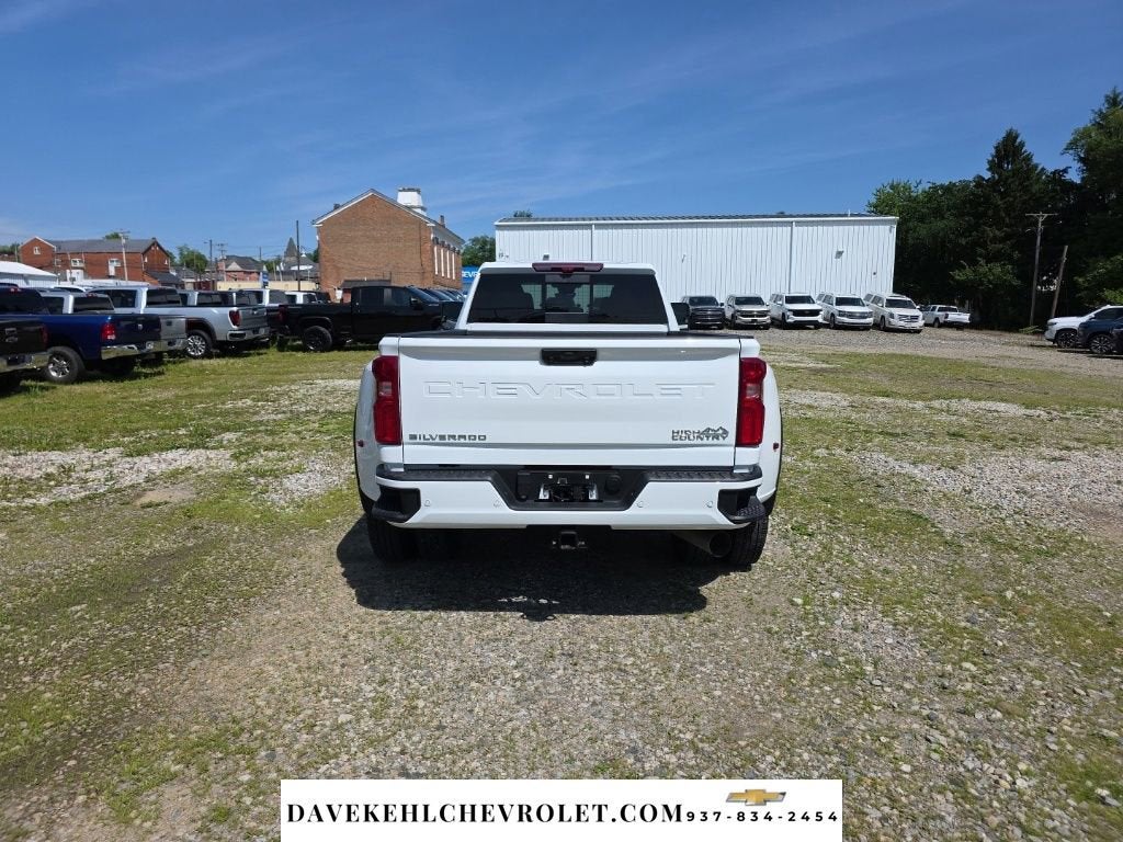 2025 Chevrolet Silverado 3500 HD High Country DRW