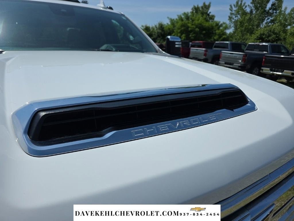 2025 Chevrolet Silverado 3500 HD High Country DRW