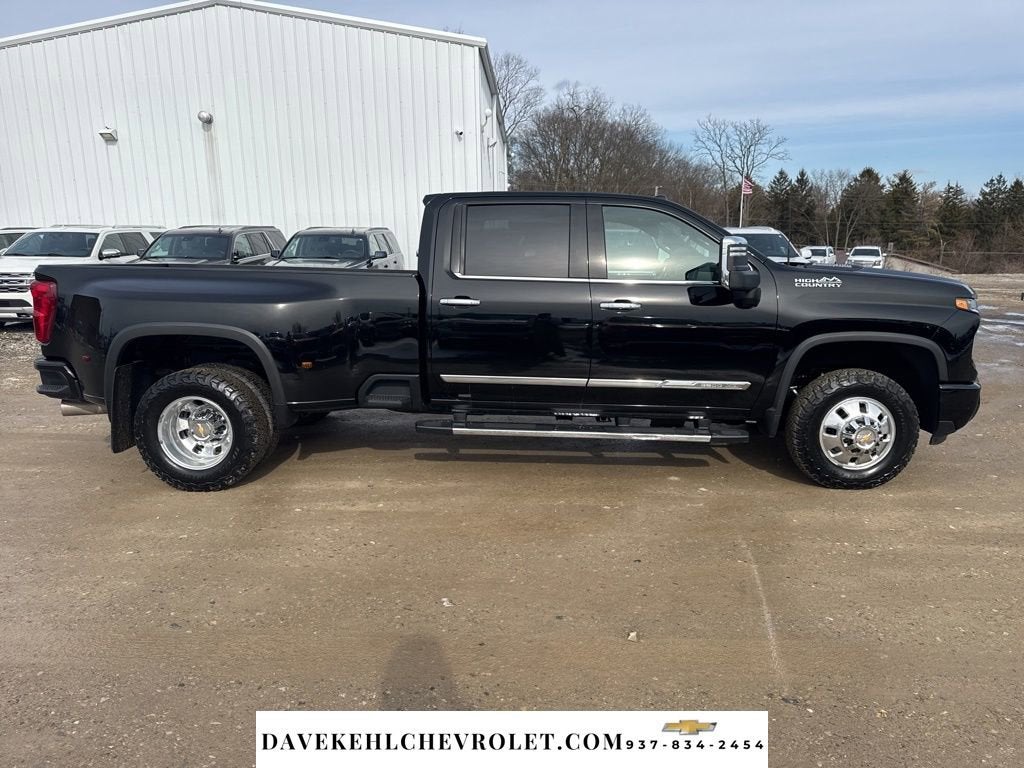 2024 Chevrolet Silverado 3500 HD High Country DRW