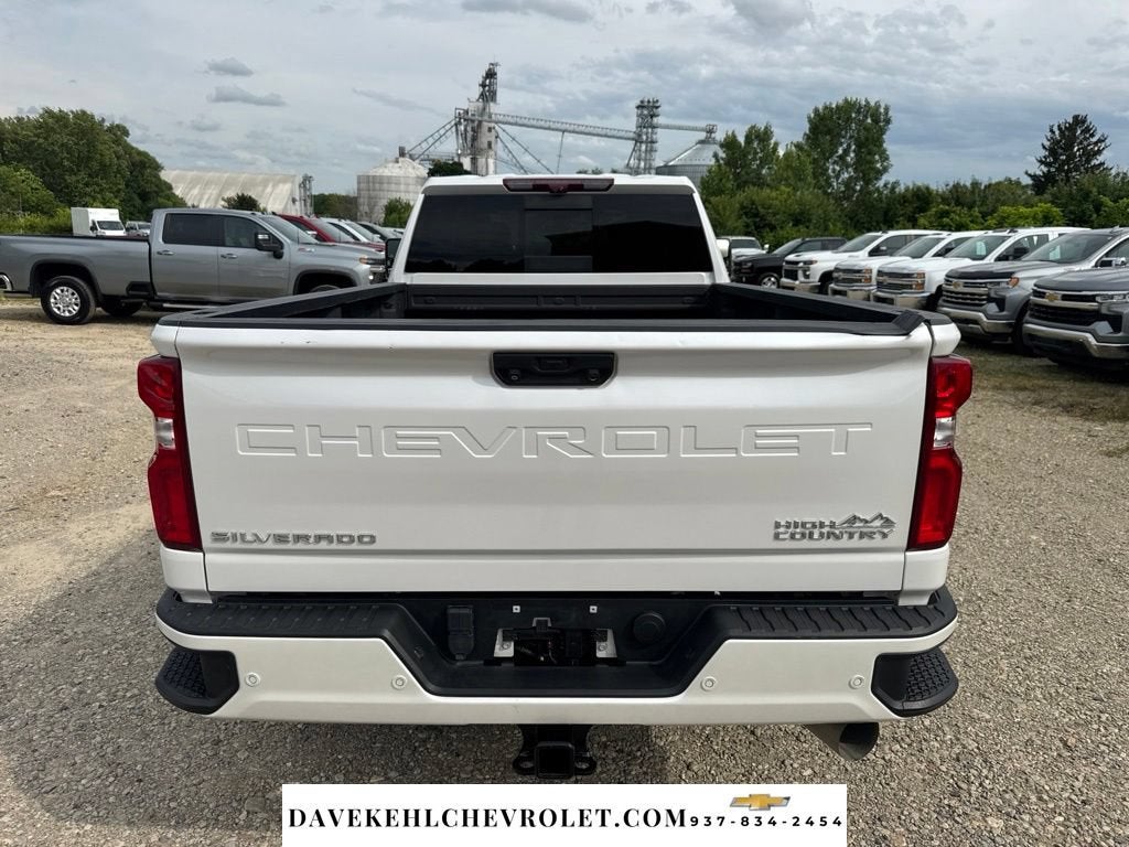 2022 Chevrolet Silverado 3500 HD High Country