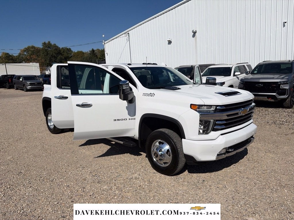 2022 Chevrolet Silverado 3500 HD High Country