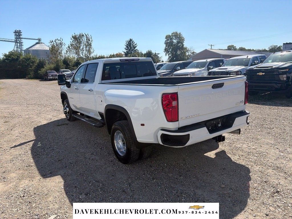 2022 Chevrolet Silverado 3500 HD High Country