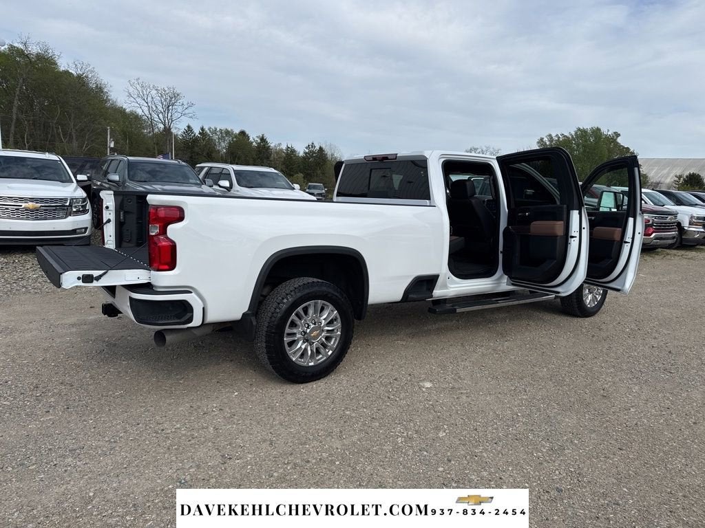 2023 Chevrolet Silverado 3500 HD High Country