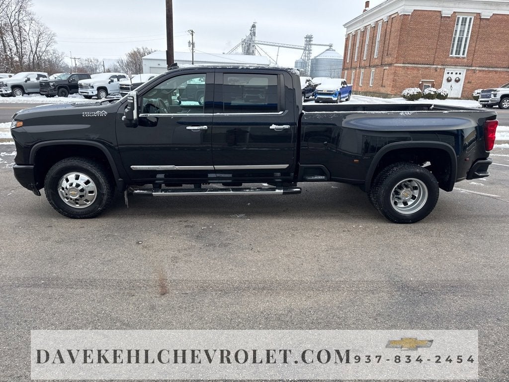 2024 Chevrolet Silverado 3500 HD High Country