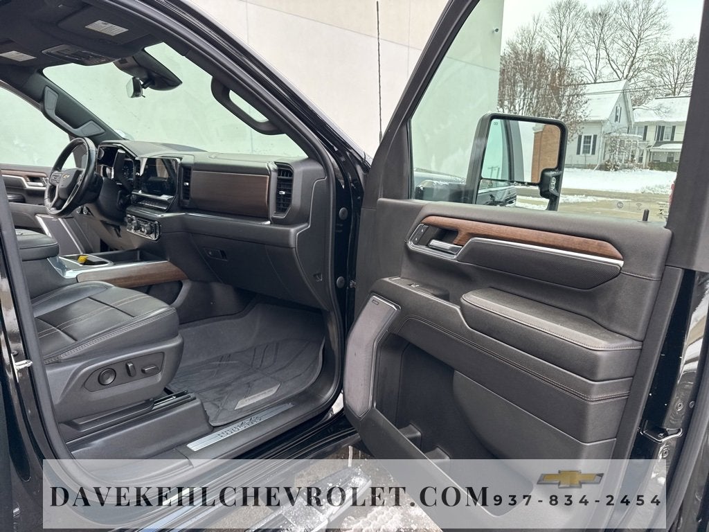 2024 Chevrolet Silverado 3500 HD High Country