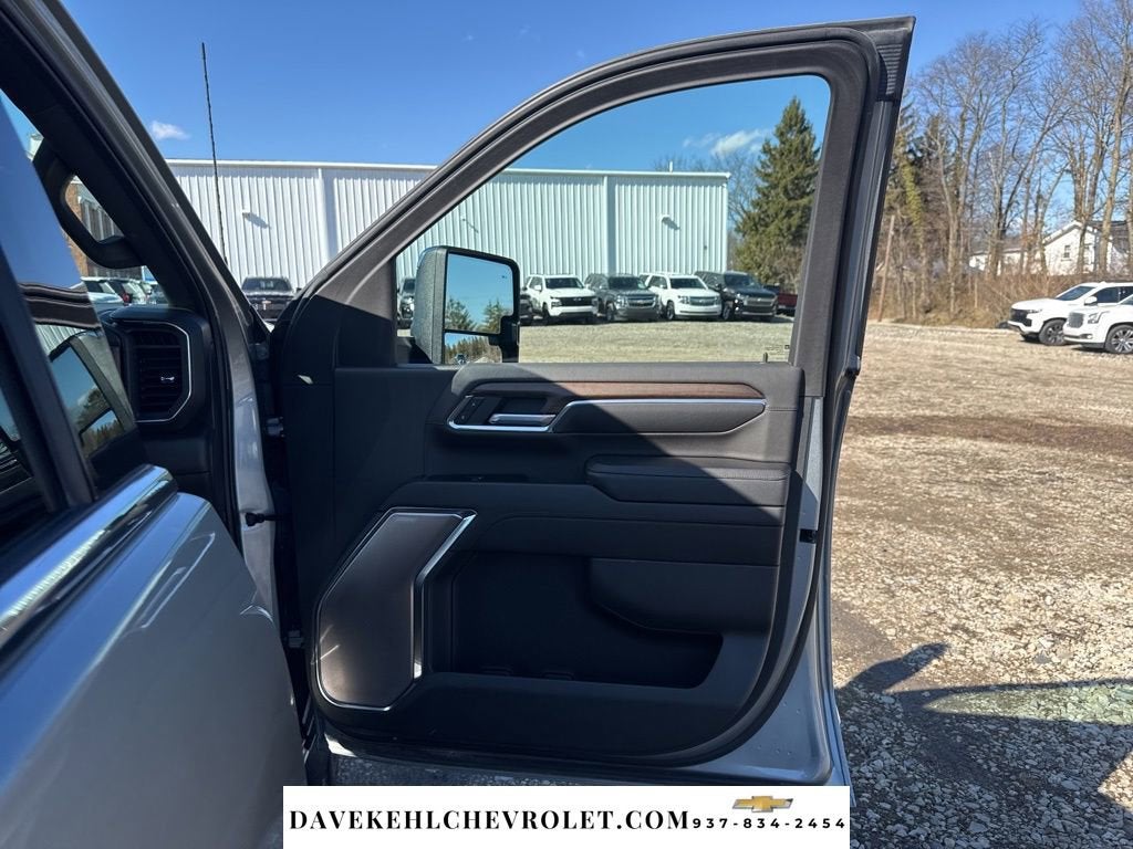 2024 Chevrolet Silverado 3500 HD High Country DRW