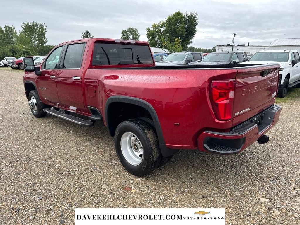 2022 Chevrolet Silverado 3500 HD High Country