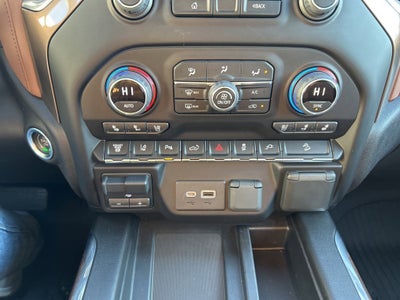 2022 Chevrolet Silverado 3500 HD High Country