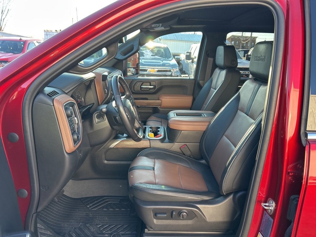 2022 Chevrolet Silverado 3500 HD High Country