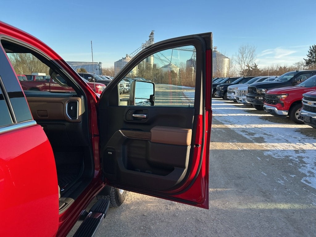 2022 Chevrolet Silverado 3500 HD High Country