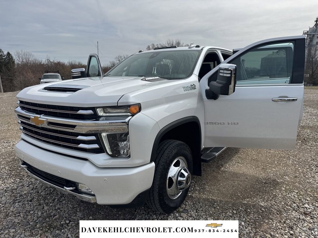 2022 Chevrolet Silverado 3500 HD High Country DRW