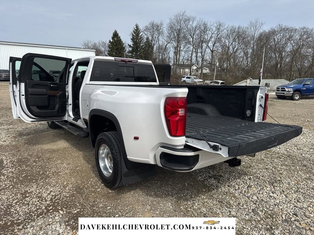 2022 Chevrolet Silverado 3500 HD High Country DRW