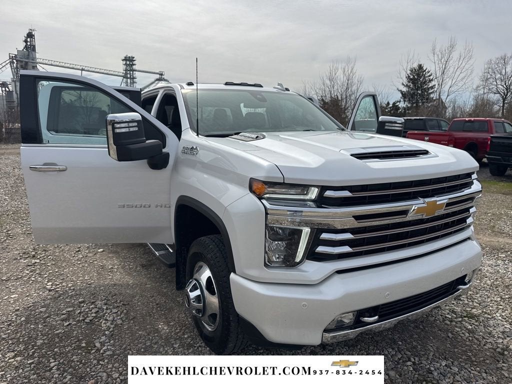 2022 Chevrolet Silverado 3500 HD High Country DRW