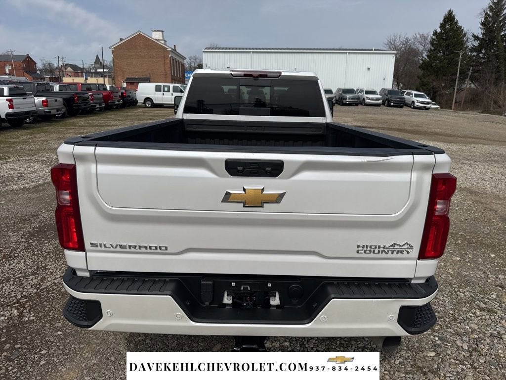 2022 Chevrolet Silverado 3500 HD High Country DRW
