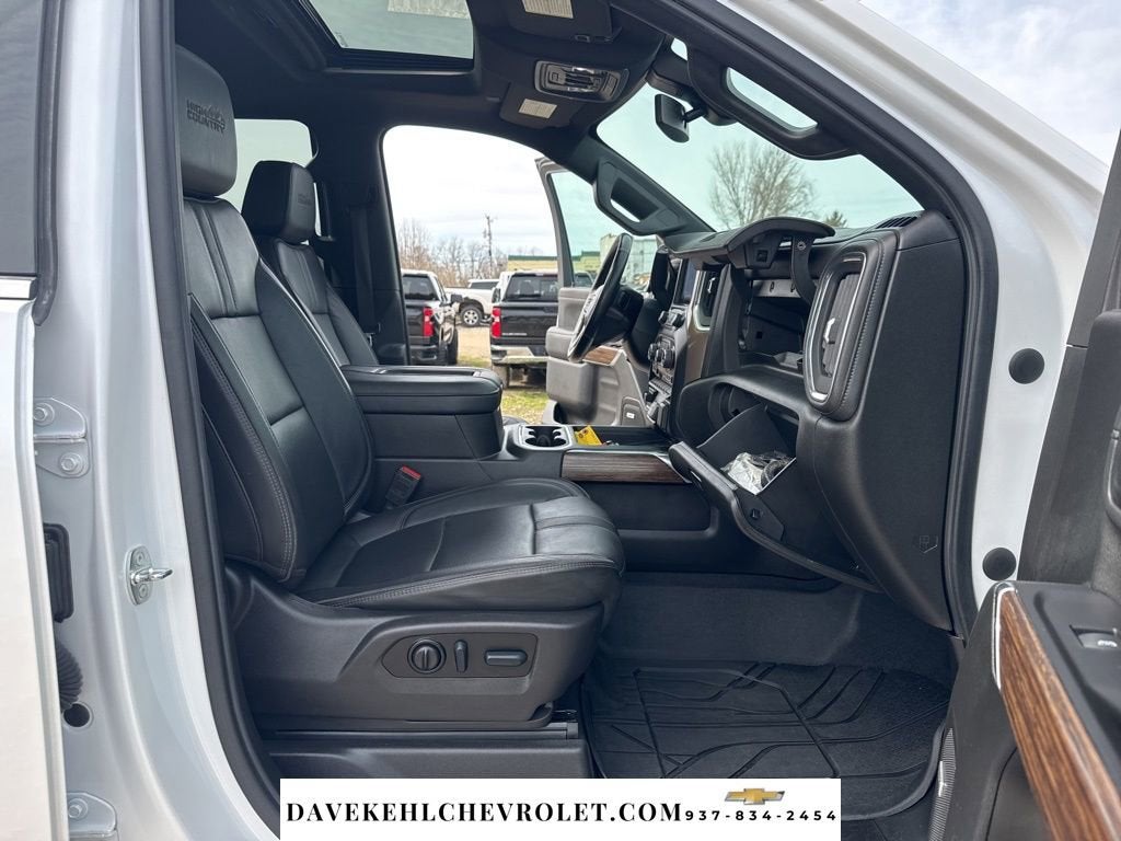 2022 Chevrolet Silverado 3500 HD High Country DRW