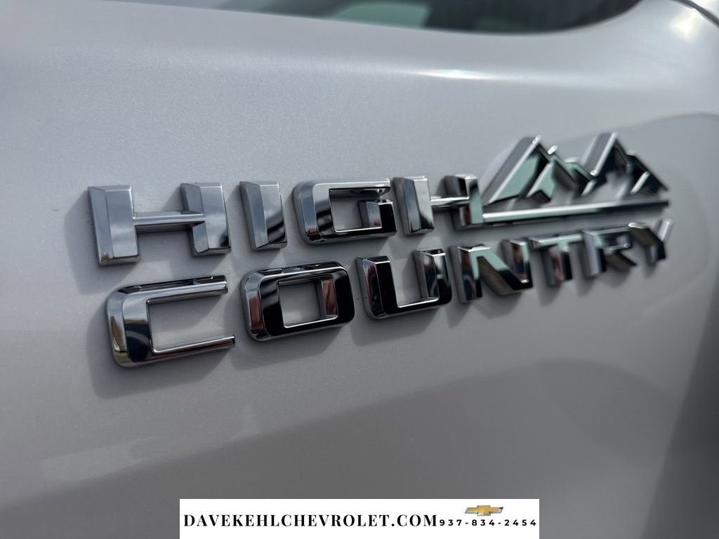 2022 Chevrolet Silverado 3500 HD High Country DRW