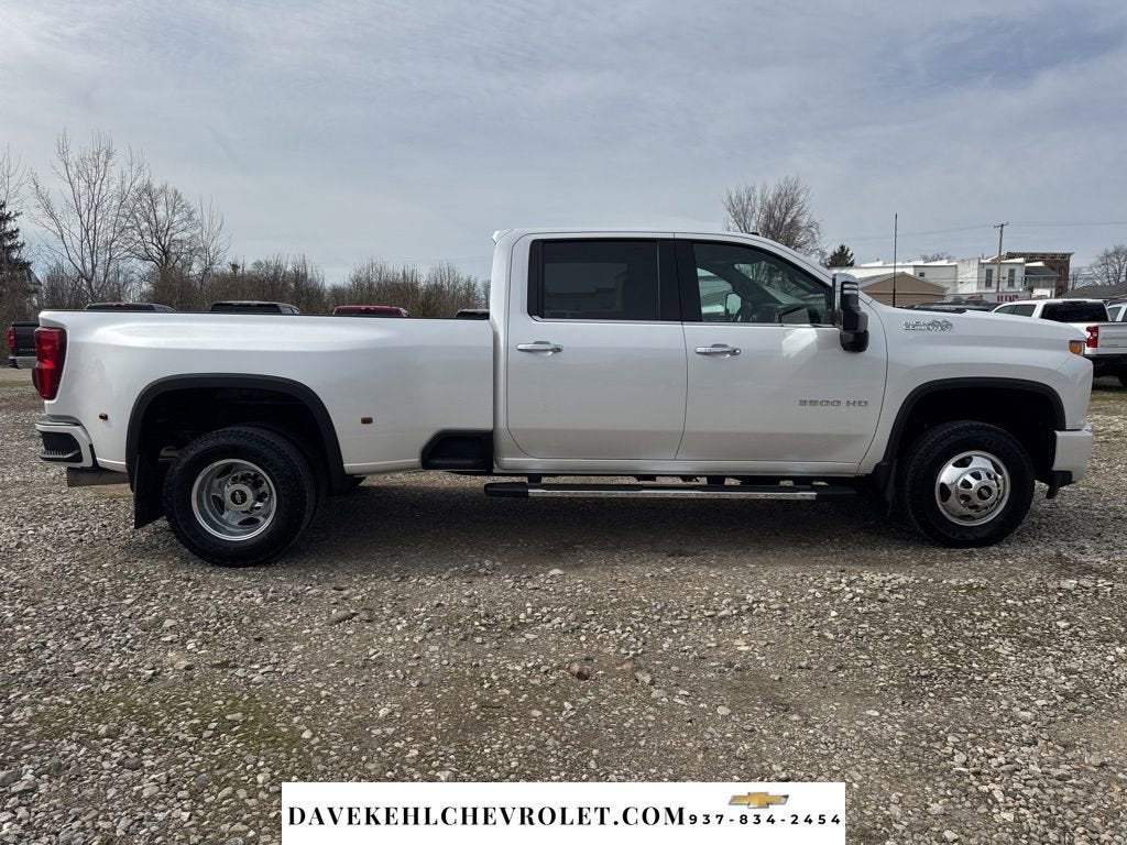 2022 Chevrolet Silverado 3500 HD High Country DRW