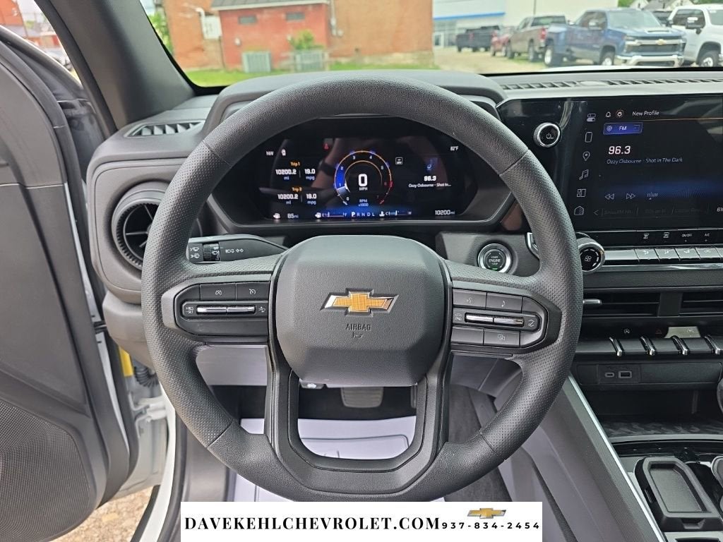 2024 Chevrolet Colorado WT