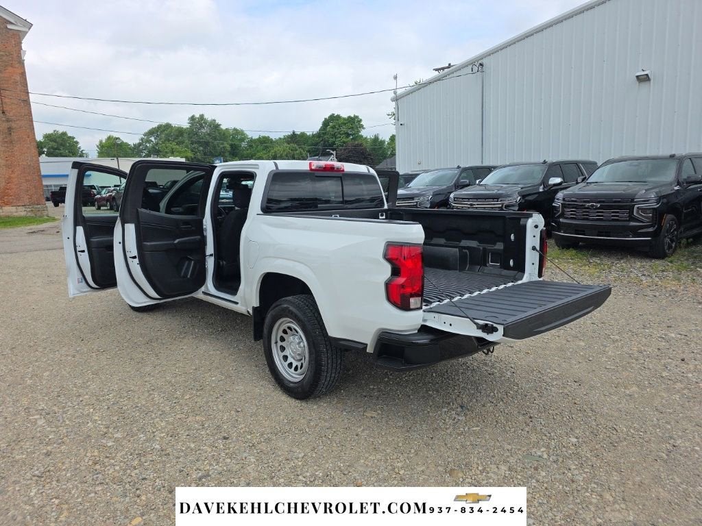 2024 Chevrolet Colorado WT