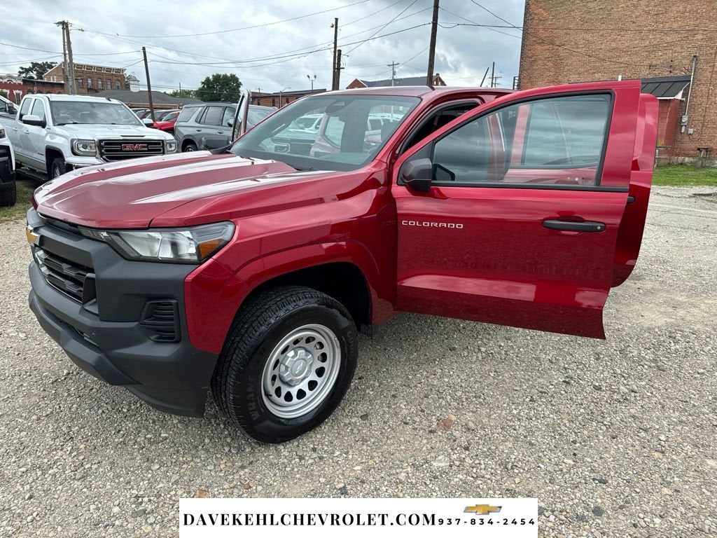 2024 Chevrolet Colorado WT