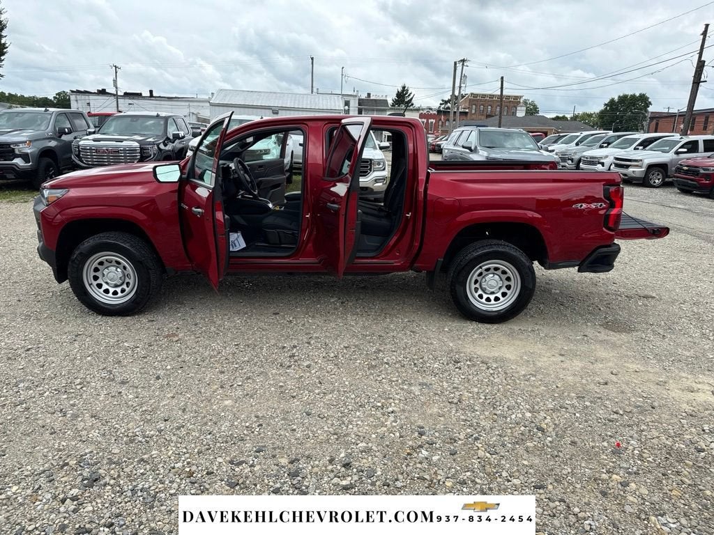 2024 Chevrolet Colorado WT