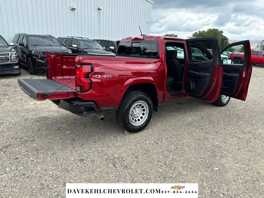 2024 Chevrolet Colorado WT