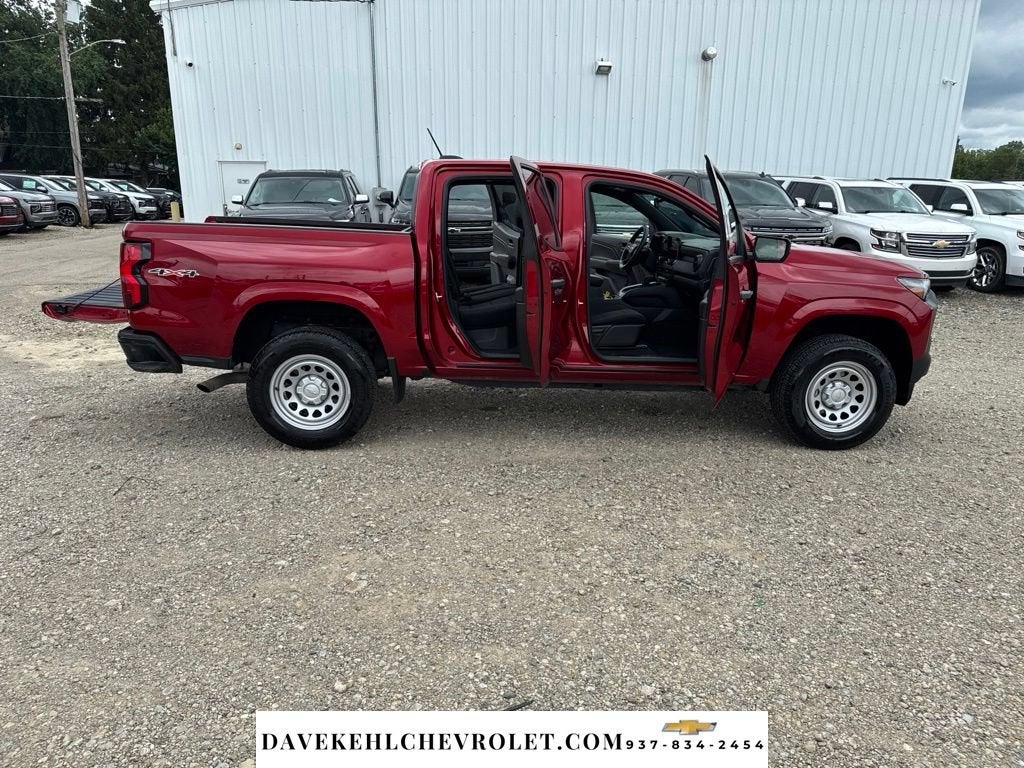 2024 Chevrolet Colorado WT