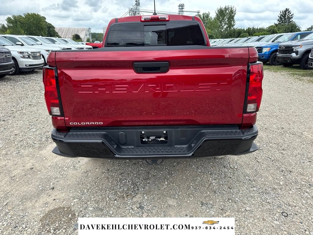 2024 Chevrolet Colorado WT