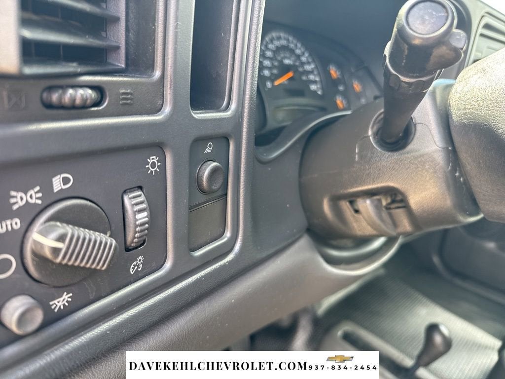 2004 Chevrolet Silverado 2500 HD Work Truck