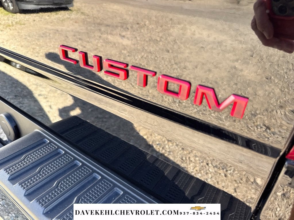 2024 Chevrolet Silverado 1500 Custom
