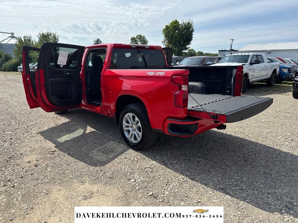 2025 Chevrolet Silverado 1500 Custom