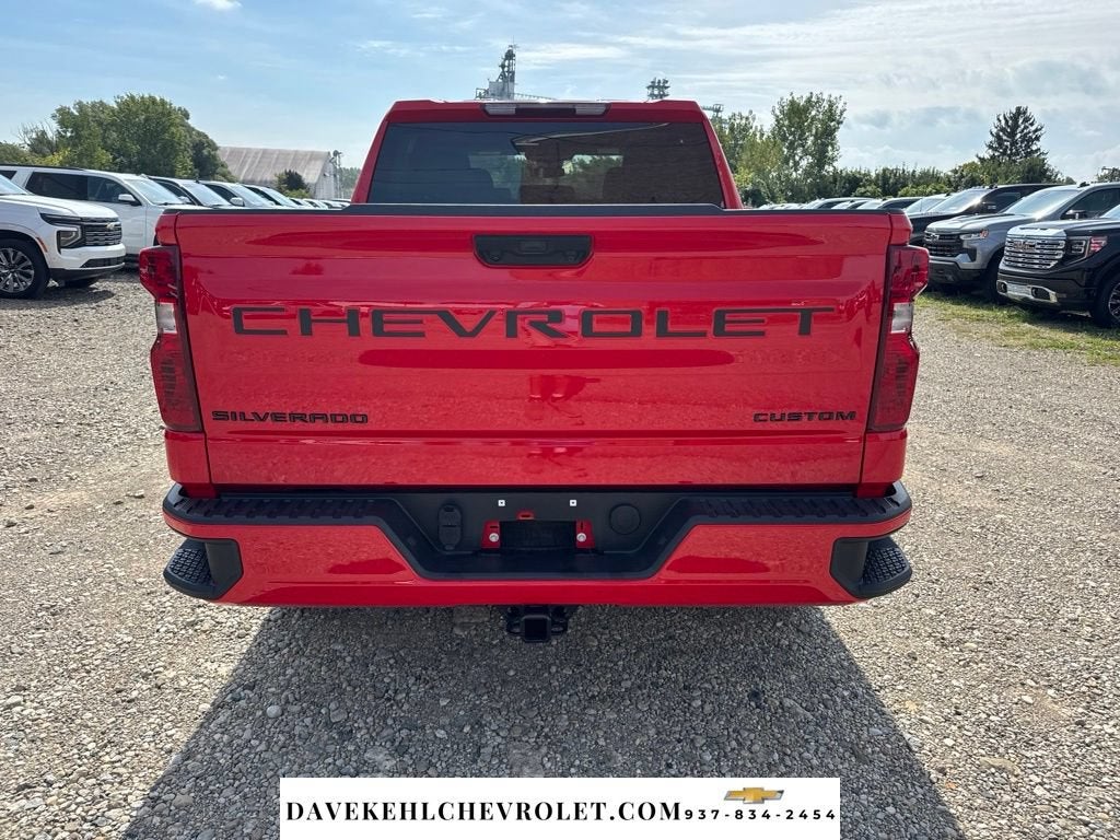 2025 Chevrolet Silverado 1500 Custom