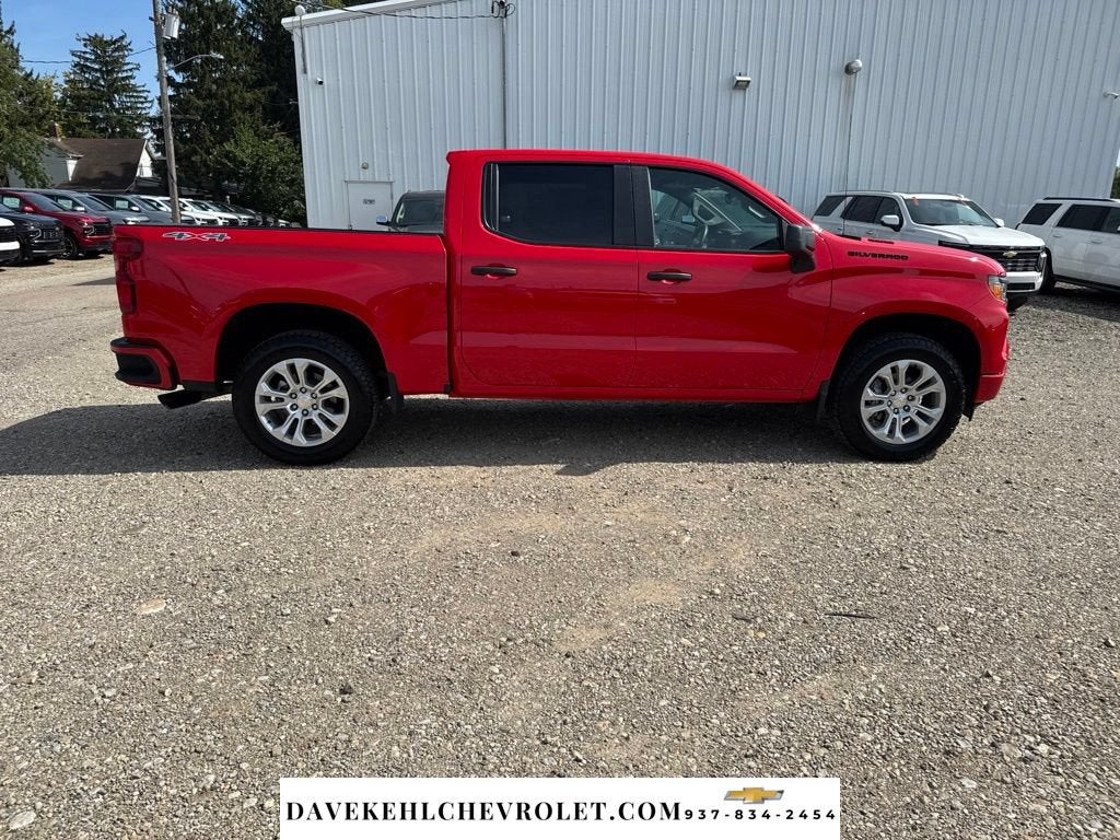 2025 Chevrolet Silverado 1500 Custom