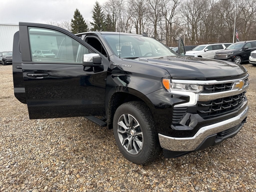 2025 Chevrolet Silverado 1500 LT (2FL)