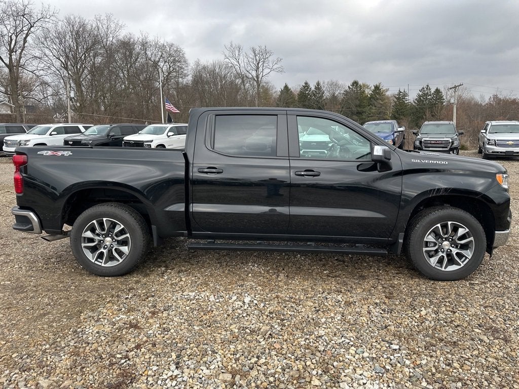 2025 Chevrolet Silverado 1500 LT (2FL)