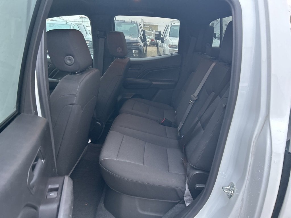 2025 Chevrolet Colorado WT/LT