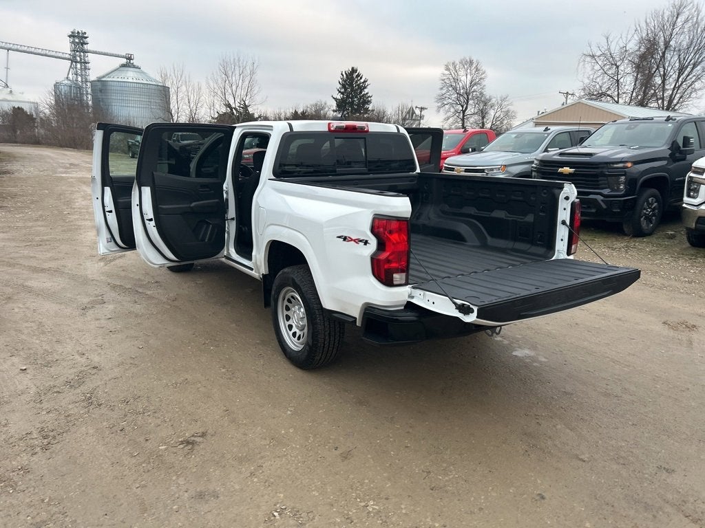 2025 Chevrolet Colorado WT/LT