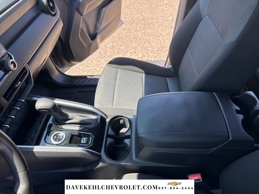 2025 Chevrolet Colorado WT/LT