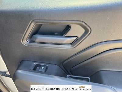 2025 Chevrolet Colorado WT/LT