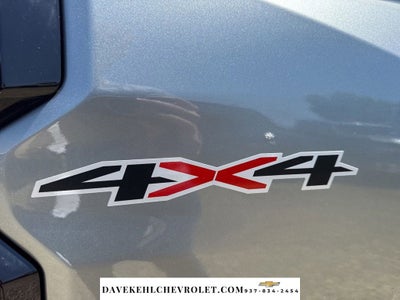 2025 Chevrolet Colorado WT/LT