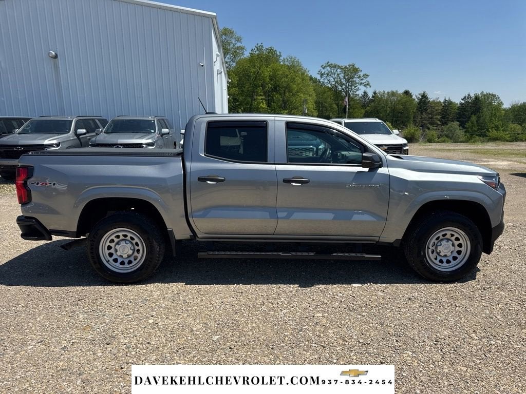 2025 Chevrolet Colorado WT/LT